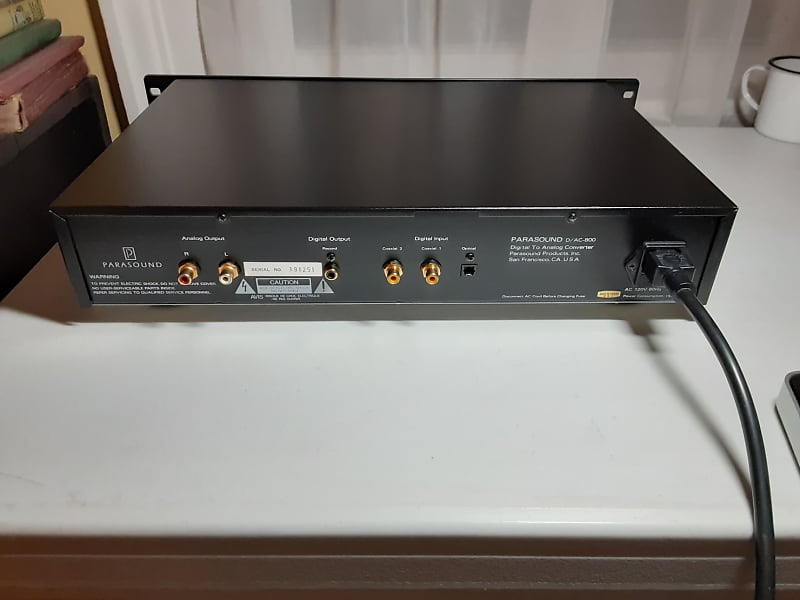 Parasound D/AC-800 Digital / Analog Converter Burr Brown PCM67 1-18 Bit  Hybrid