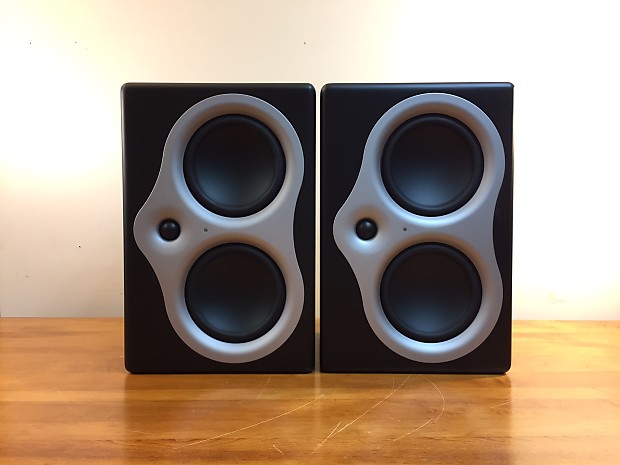 M-Audio Studiophile DSM3 Active Studio Monitors | Reverb Finland