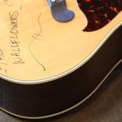 1997 Gibson CL-40 Artist Natural Acoustic/ Electric Guitar Signed by The Wallflowers + OHSC image 5