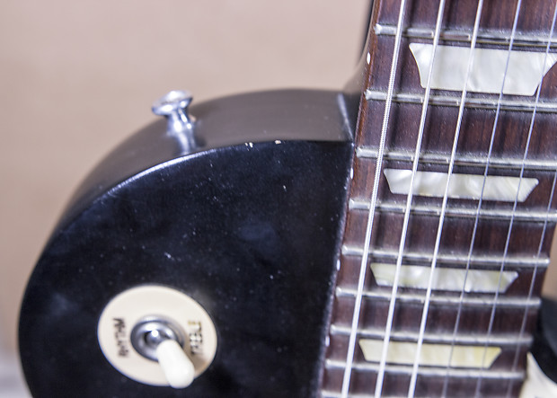 2012 Gibson Les Paul Studio '70s Tribute (Satin Vintage