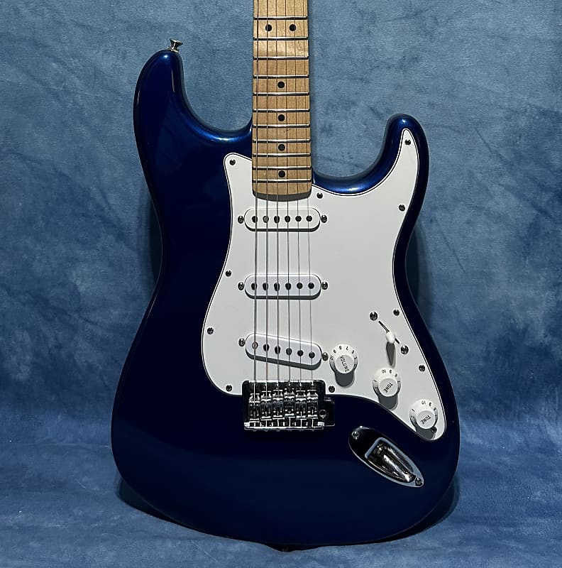 Fender Standard Stratocaster MIM 2007 - Electron Blue image 1
