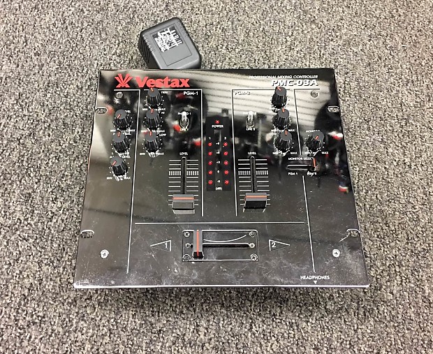 VESTAX ベスタクス　PMC-03A Vestax PMC-03A 2 Channel Mixer DJ MIXER MIRROR FINISH needs