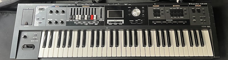 Roland VR 09 image 1