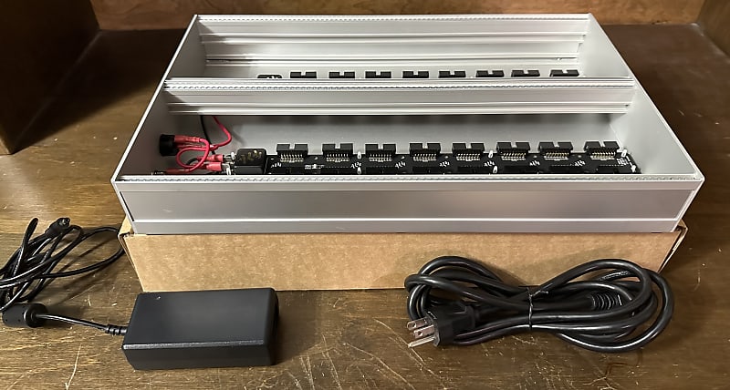 ALM Busy | 6U 84HP Case with P.S. | - モジュラーシンセ