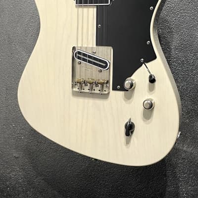 Asher T-DELUXE 2017 - Translucent White for sale