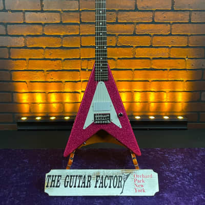 Rare Daisy Rock Comet Mini Flying V Short Scale Electric Guitar - 2000s Pink Sparkle for sale