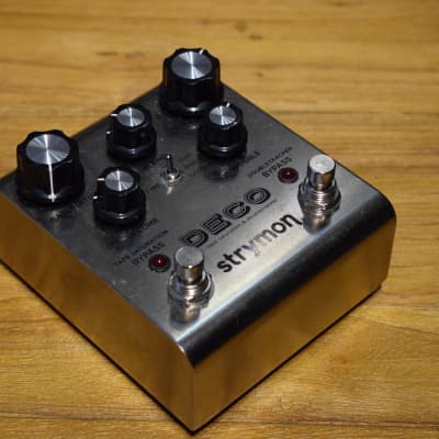 【美品】Strymon deco v1 Strymon_Deco-Midnight_01.jpg