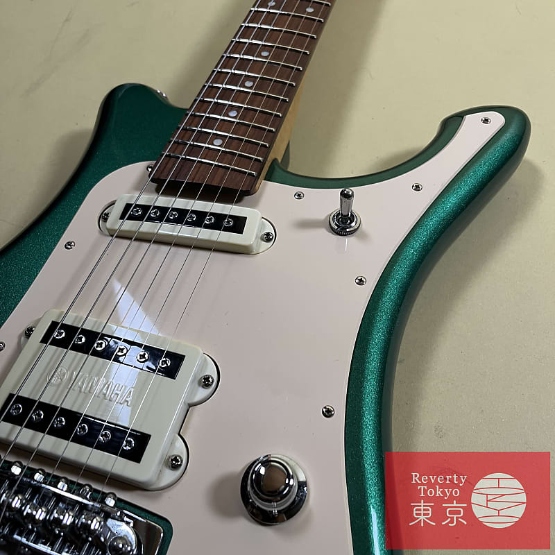 ギター YAMAHA SGV300 Pearl Green Flying Samurai Yamaha SGV300 Flying Samurai Pearl Green 2000 – Topshelf