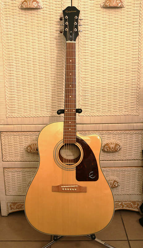 Epiphone AJ-210CE NA エレアコ　アコースティックギター Amazon | Epiphone/J-15 EC Deluxe Natural (AJ-210CE)【ハード