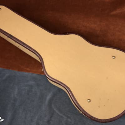 Ameritage Gold Series AME-11 OM-Style Acoustic Guitar Hardshell Case image 8