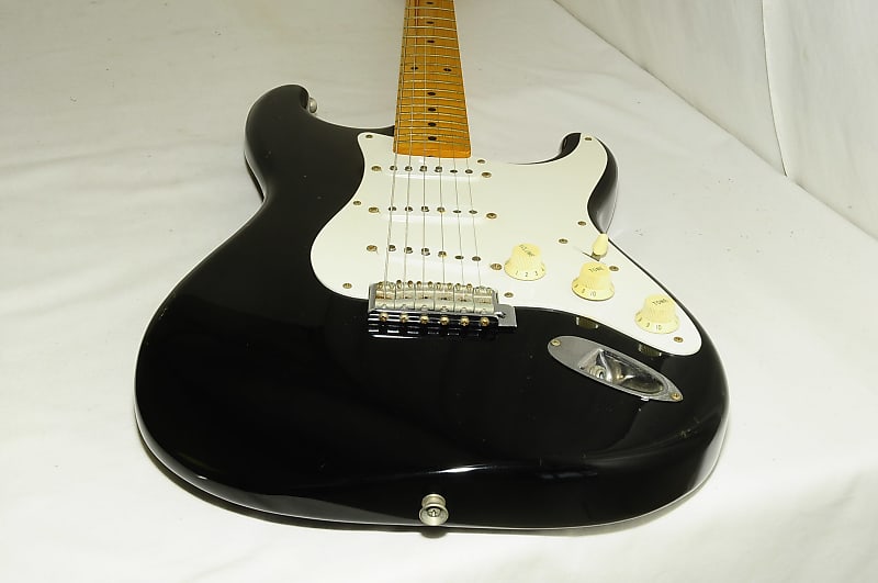 Fender Japan Stratocaster ST57-US 1999～2002 Electric Guitar Ref