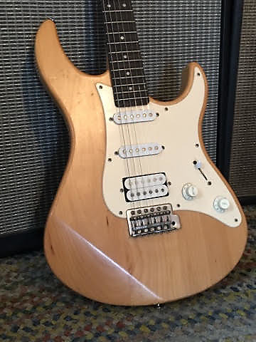 Yamaha pacifica 1990 deals