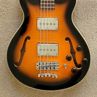 Warwick RockBass Star Bass 5 String Guitar, Vintage Sunburst, New Gig Bag for sale