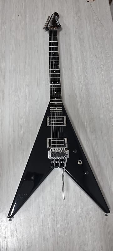 Aria Pro II Custom X 1990s Black set-neck Flying V guitar Total