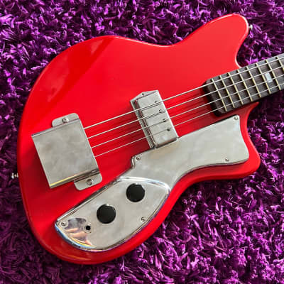 Late 1960s Guyatone EB-4 Short Scale Electric Bass Guitar (Red) image 3