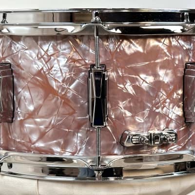 Ludwig 6.5x14" Classic Maple Snare Drum - Exclusive Rose Marine Pearl w/ Imperial Lugs image 4