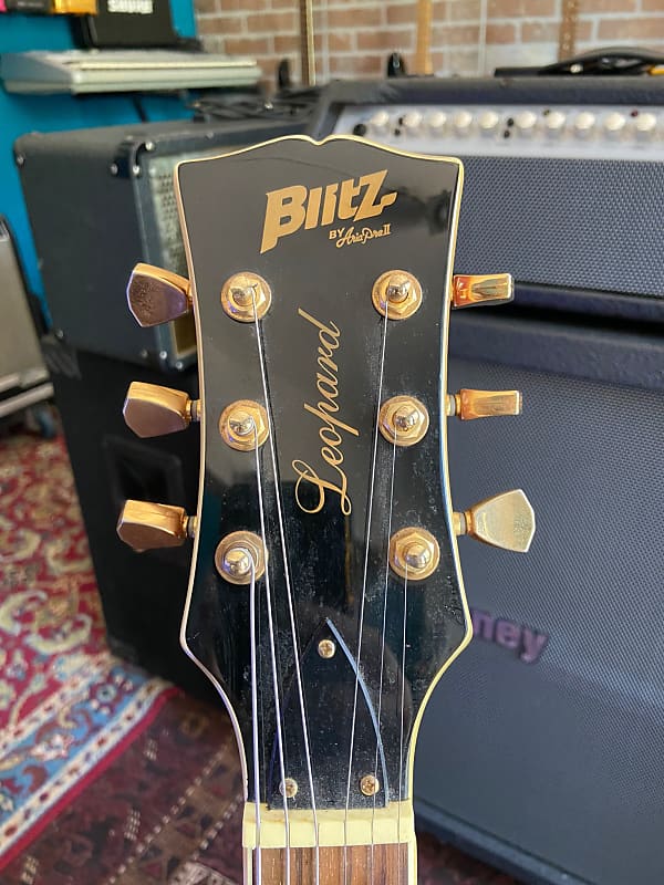 Blitz by Aria Pro II 450 CS Leopard - Cherry Sunburst | Reverb