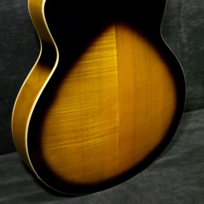 Peerless Monarch Archtop Guitar w case  Sunburst #7773 image 4
