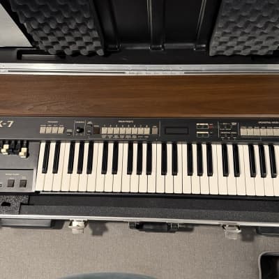 Roland VK-7 + SKB Hardshell Case