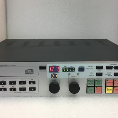 EMT 982 Professional cd player. Digital audio | Reverb