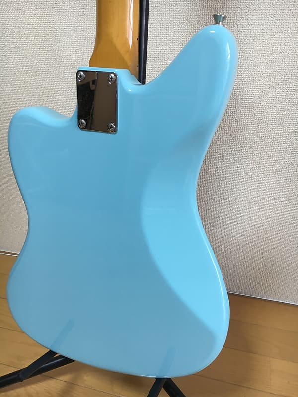 NEW!!! Fender Traditional 60s Jaguar Daphne Blue Made in Japan