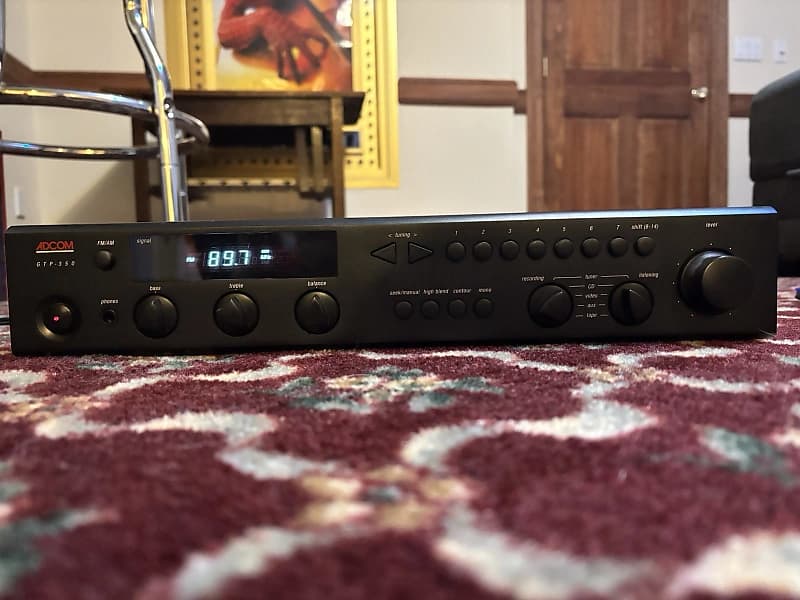 ADCOM GTP-350 Tuner/Pre-amplifier  			