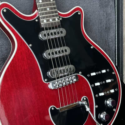 Guild BM01 Brian May Signature Red for sale