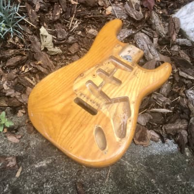 1972 Fender Stratocaster body Natural image 3