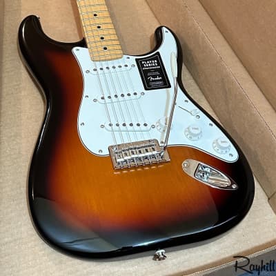 Fender Player Series Stratocaster Maple Fingerboard MIM Electric Guitar Sunburst image 5