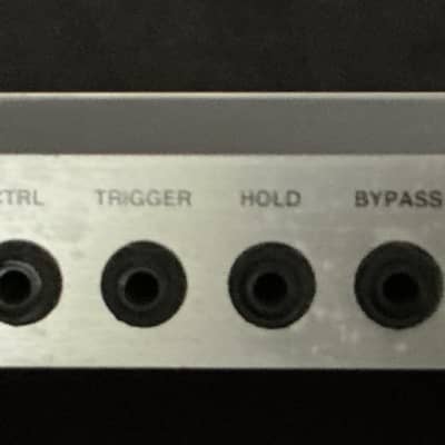 Korg DL8000r Stereo Multi-tap Digital Delay | Reverb