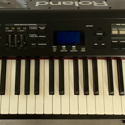 Roland RD-700SX 88-Key Digital Stage Piano 2004 - 2008 - Black
