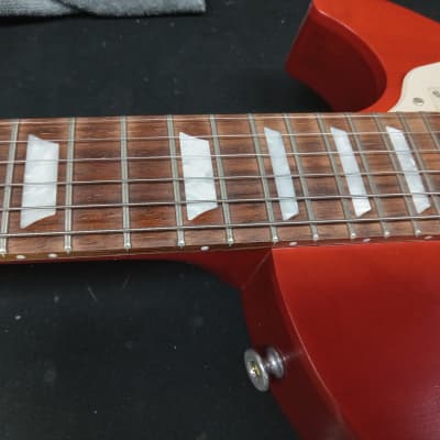 Gibson Les Paul Tribute in Satin Cherry Sunburst 2022 New Old Stock! image 8