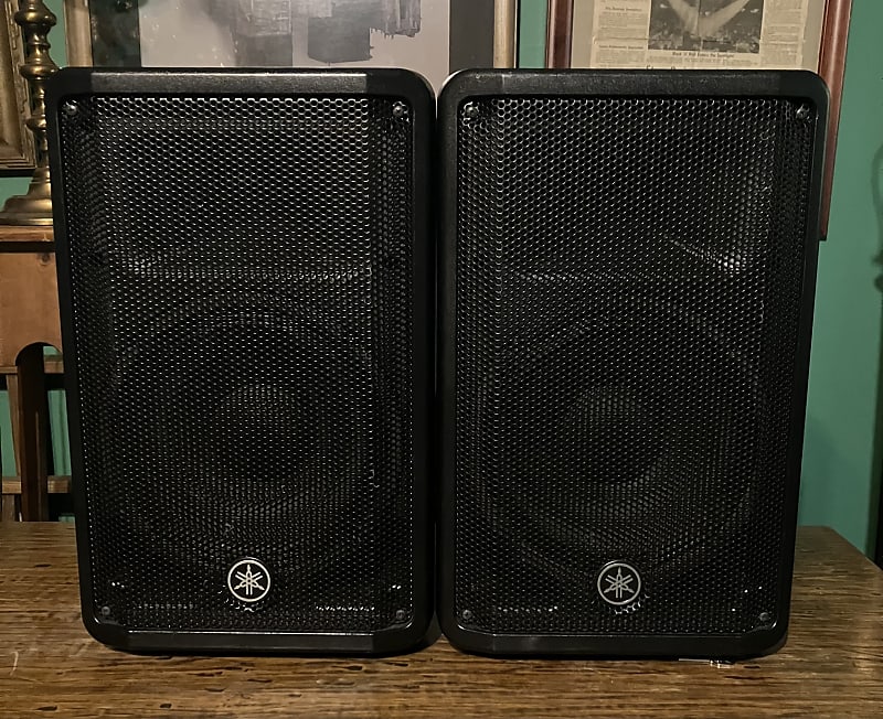 Pair of High Quality Yamaha CBR10 10 Inch 700W PA Speakers / Stage Monitor  Speakers