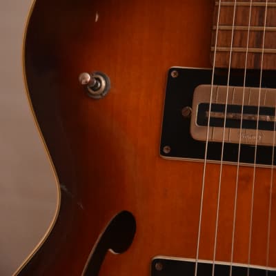 Höfner 4570 – 1967 German Vintage Archtop Thinline Semi Hollow Guitar Bild 9