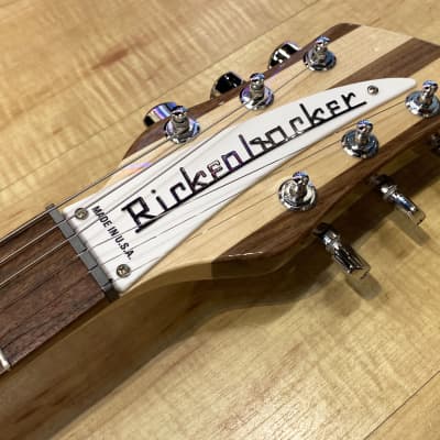 Rickenbacker 330 6-String 24-Fret Electric Guitar MapleGlo (Natural) image 10