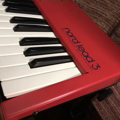 Nord Lead 3 keyboard - Great condition image 5