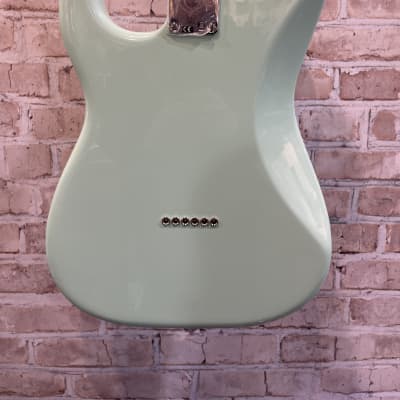 Fender Fender Tom DeLonge Stratocaster Electric Guitar - Surf Green (King Of Prussia, PA) image 4