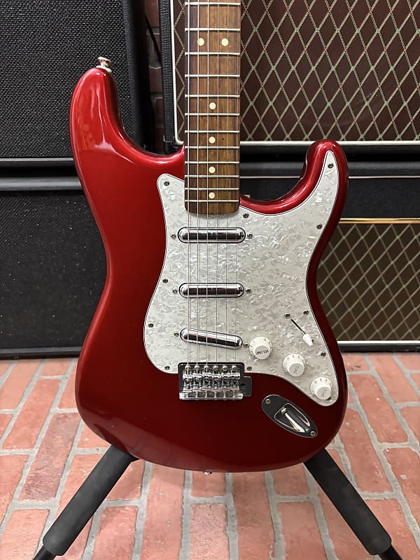 Squier Vintage Modified Surf Stratocaster | Reverb