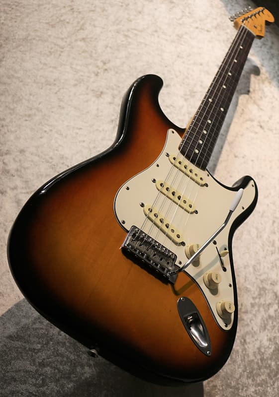 Fender Japan ストラトキャスター ST-36 フジゲン製 送料無料 Fender Japan ストラトキャスター 1993年～1994年 フジゲン製