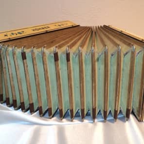 Hohner Vintage 1940s Accordion (Germany) For Repair image 5