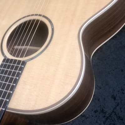 Avalon Pioneer A2-20C Guitar Sitka Spruce & Rosewood - As New/Pristine 20% Off & Full Warranty! image 5
