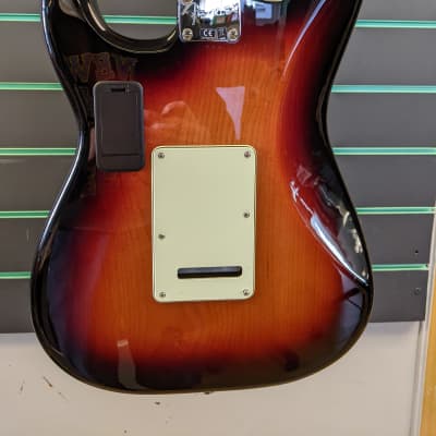 Fender Deluxe Roadhouse Stratocaster 2018 3-Colour Sunburst Electric Guitar image 9
