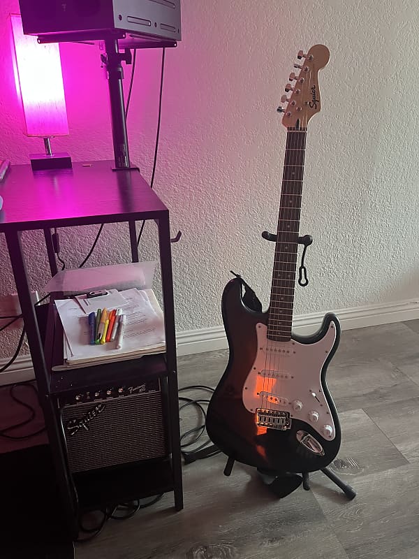 Squier Stratocaster Beginner Guitar Pack + GLEAM Guitar Stand Reverb