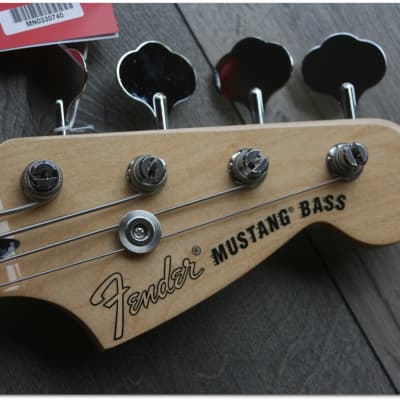 Fender FENDER "Mustang Bass Special Edition PJ Maple Neck Black" image 2