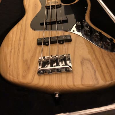 Fender Jazz bass deluxe USA 2012 Natural image 3
