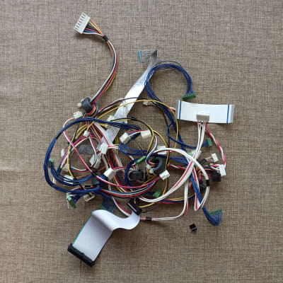 Yamaha EX5R Internal Ribbons and Cables