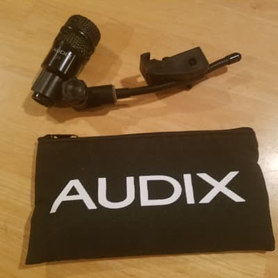 Audix Dynamic Drum/Instrument Mic with D-vice Drum Mount & Storage Bag image 3
