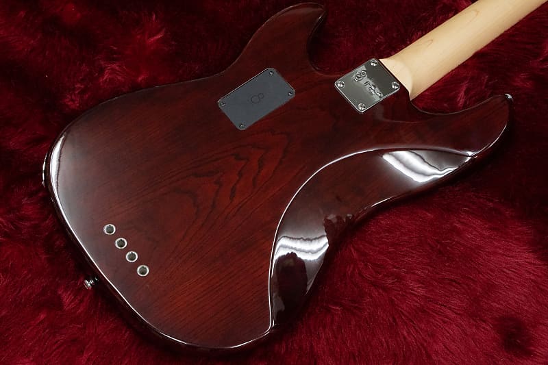 Sire P7 ASH4 TS #2N21470885 4.16kg【横浜店】 | Reverb Canada