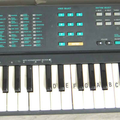 RARE, VINTAGE YAMAHA PORTASOUND PSS-140 KEYBOARD c1980s - FULLY WORKING BUT NO PSU INCLUDED