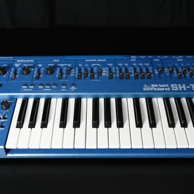 Roland SH-101 Blue (1982) + Tubbutec SH-1oh1 - Serviced